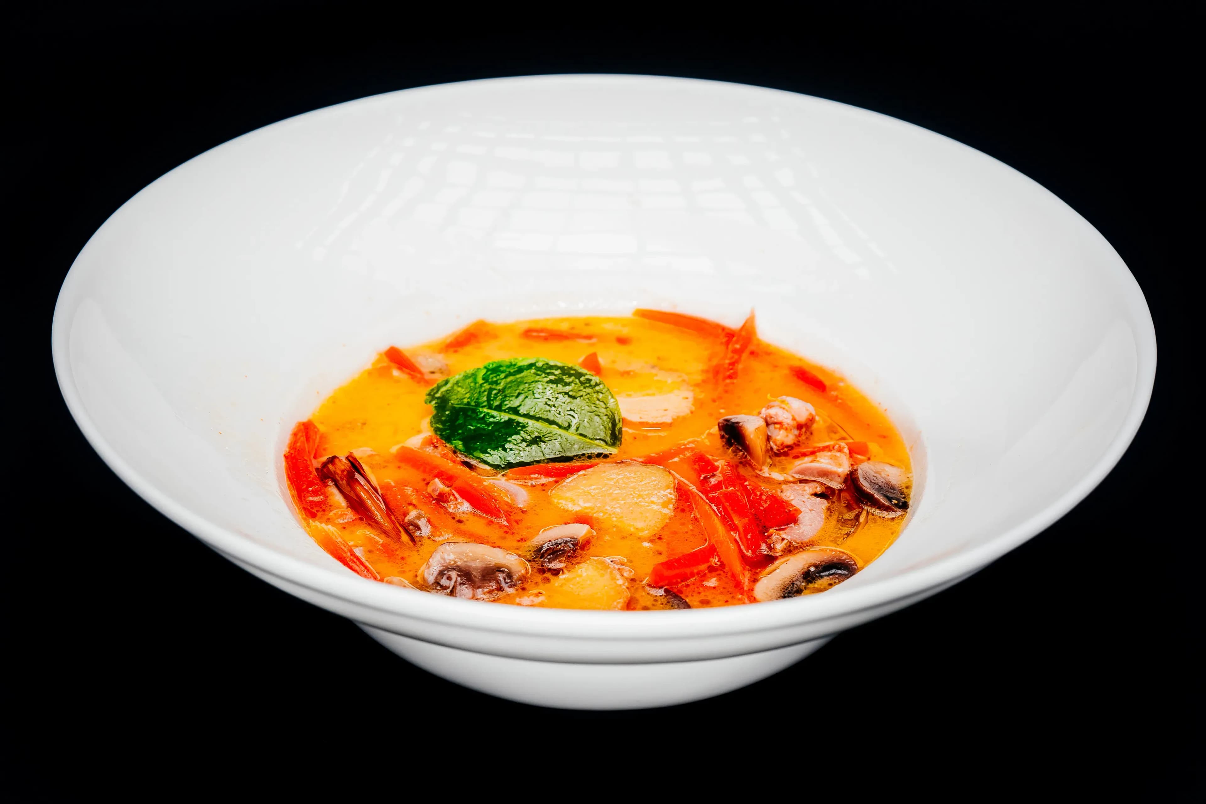 TOM KHA GAI