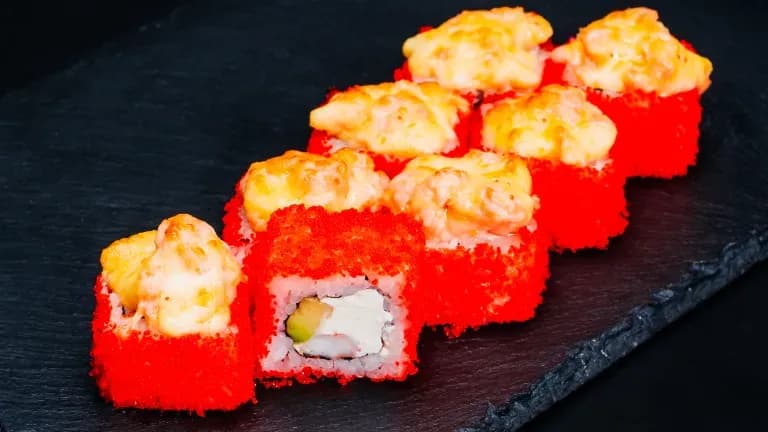 Gold maki